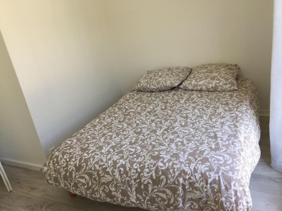 T3 En Duplex Avec Grande Piscine Apartment Anglet Bagian luar foto